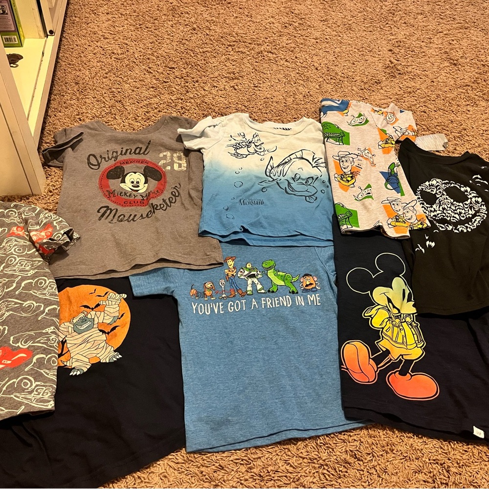 Disney Kids shirts and Nike shorts lot size 4